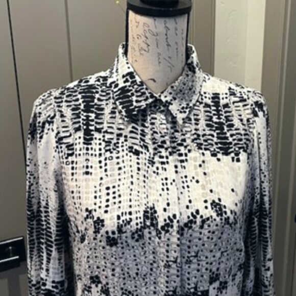 White House/Black Market Godet Long-Sleeved Shirt Dress-Size 6-NWT - Picture 8 of 14